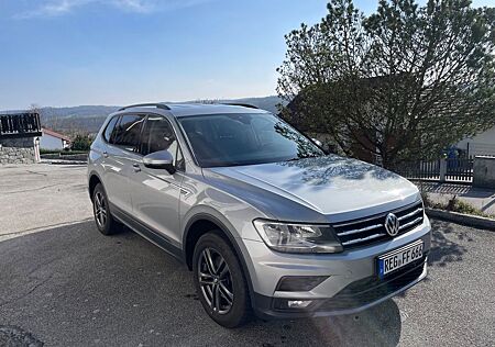 VW Tiguan Allspace Volkswagen 2.0 TDI SCR Comfortline Comf...