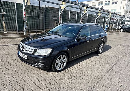 Mercedes-Benz C 180 CGI T BlueEFFICIENCY ELEGANCE Aut. ELE...