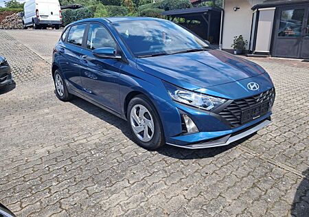 Hyundai i20 1.2 NAVI,KLIMA,KAMERA,NAVI,TEMPOMAT,EFH