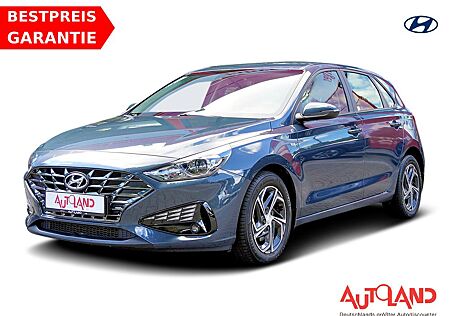 Hyundai i30 1.5 Mild-Hybrid DCT Navi Tempomat Spurhalte