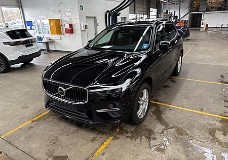 Volvo XC 60 XC60 Automatik B4 Momentum 2WD "Schiebedach"