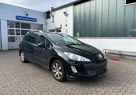 Peugeot 308 SW Premium PANO Klima Radio Export