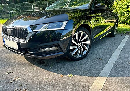 Skoda Octavia 1.5 TSI G-TEC DSG CLEVER COMBI CLEVER