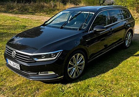 VW Passat Variant Volkswagen 2.0 TDI DSG Highline Variant ...