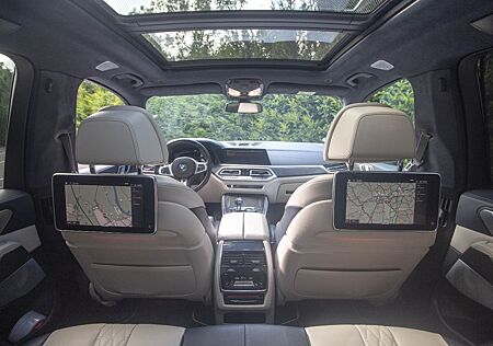 BMW X5 xDrive 30d*M Sport*100%VOLL*TV+FOND*B&W*SKY*