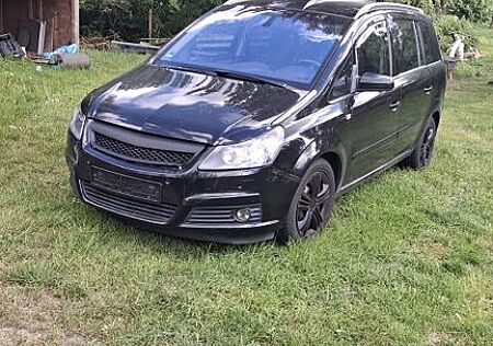 Opel Zafira 1.9 CDTI Sport 110kW Sport zu verkaufen