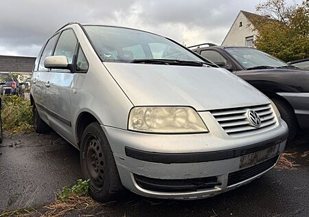 VW Sharan Volkswagen 1.9TDI Highline
