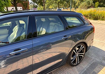 Volvo V90 B4 R-Design Geartronic R-Design