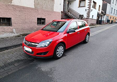 Opel Astra 1.4 Tw. ecoFLEX INNOVATION "110 Jahre"...