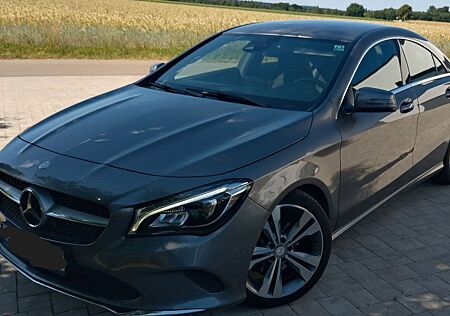 Mercedes-Benz CLA 180 d Mercedes, Navi, Anhängerkupplung