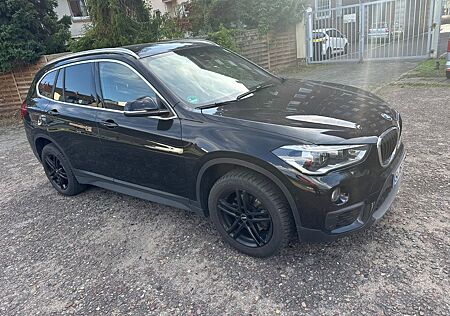 BMW X1 Baureihe sDrive 18 d Advantage TOP TOP