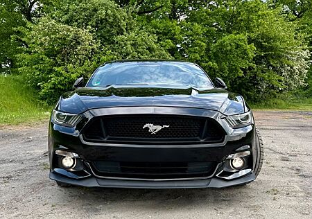 Ford Mustang EU V8 GT Voll Kamera Klappenanlage