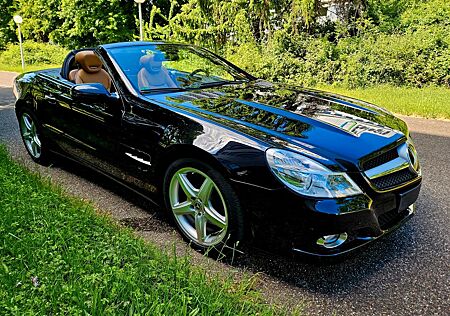 Mercedes-Benz SLR SL300 Roadster HarmanKardon,Scheckheft,Distronik