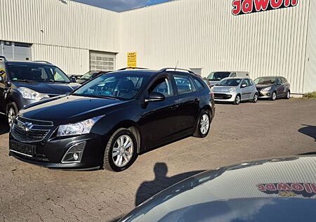 Chevrolet Cruze 1,7 CDTI LT+ EURO 5 AHK ALU KLIMAAUTOMATIK