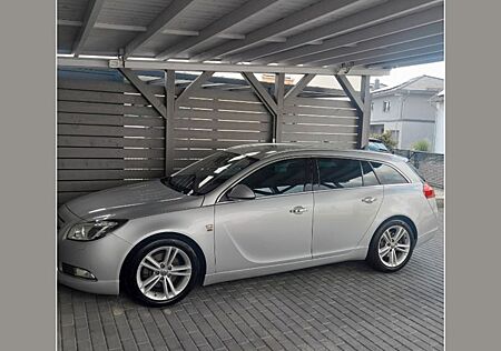 Opel Insignia ST 2.0 CDTI ecoFLEX /OPC LINE /160 PS