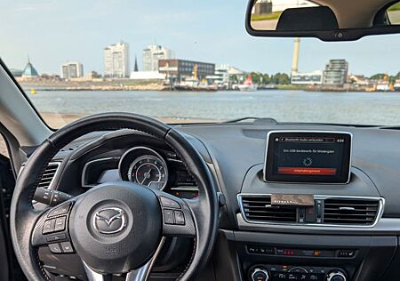 Mazda 3 2.0 SKYACTIV-G 120 Exclusive-Line Exclusiv...