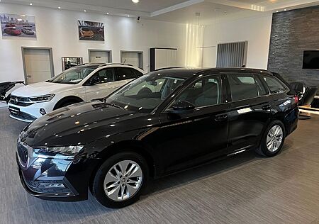 Skoda Octavia 2.0TDI DSG*NAV*LED*VIRT*AHK*MASS*DAB*ACC