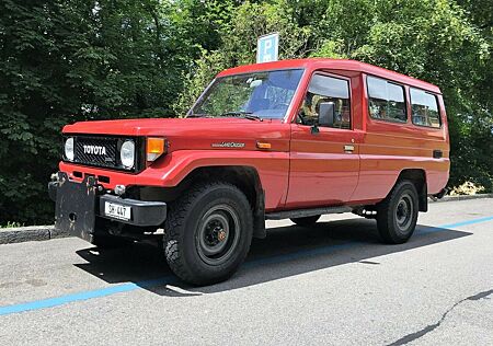 Toyota Land Cruiser BJ75, Buschtaxi 4x4, Original