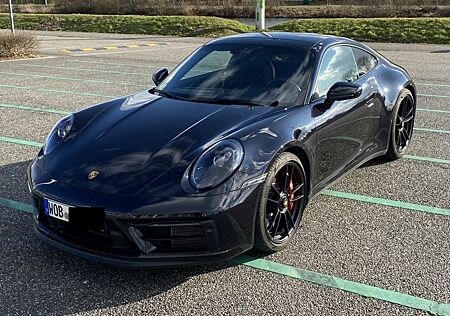 Porsche 992 Carrera 4 GTS Coupé Carrera GTS,1.Hd.