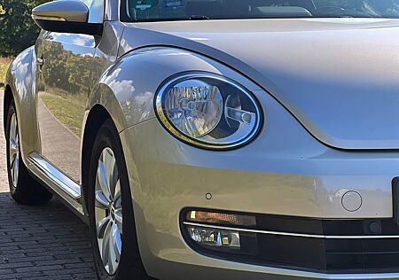 VW Beetle Volkswagen 1.2 TSI - Moonrock Silver in Topzustand