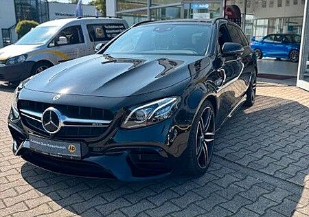 Mercedes-Benz E 63 AMG E -Klasse T-Modell 4Matic
