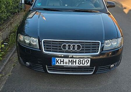 Audi A4 2.4 Cabriolet -
