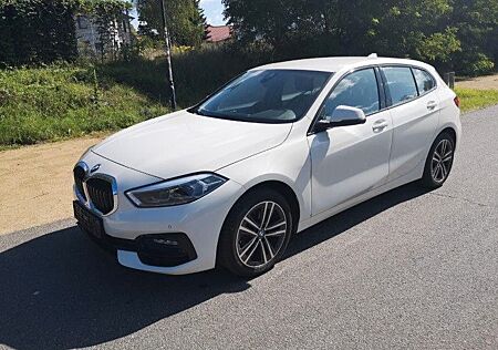BMW 118 i Sport Line