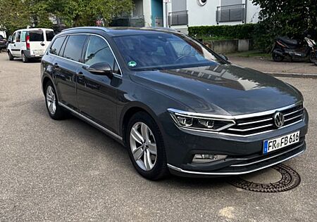 VW Passat Variant Volkswagen 2.0 TDI SCR DSG Elegance Vari...