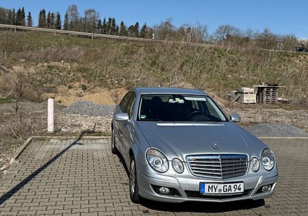 Mercedes-Benz E 280 4MATIC ELEGANCE Elegance