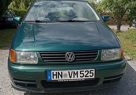 VW Polo Volkswagen 1.4 Basis