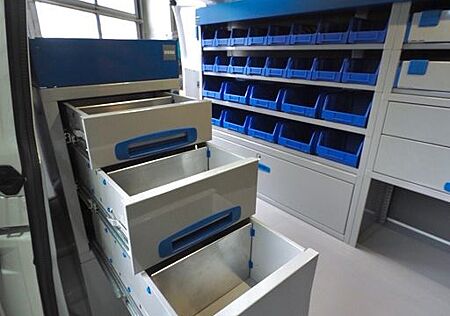 Ford Transit Custom 300 lang MIT FAHRZEUGEINRICHTUNG!