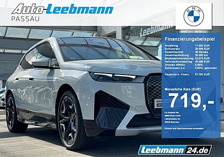 BMW iX xDrive40 Sport AHK/SkyL. GARANTIE bis 04/2029