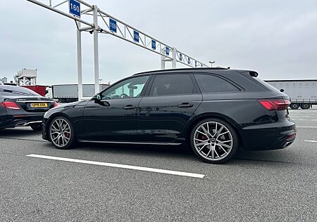 Audi A4 40 TDI S tronic S line Avant S line