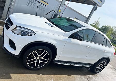 Mercedes-Benz GLE 350 GLE 350d Coupé *Polarweiß*