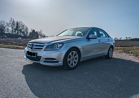 Mercedes-Benz C 180 CDI BlueEFFICIENCY AVANTGARDE