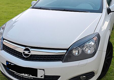 Opel Astra GTC 1.8 ECOTEC Sport Sport