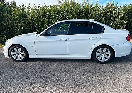 BMW 320d E90 LCI - M-Paket