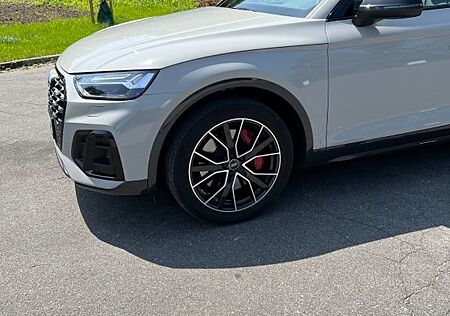 Audi SQ5 TDI tiptronic quattro -
