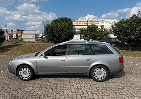 Audi A6 2.5 TDI multitronic Avant/Klimatronic/GSD