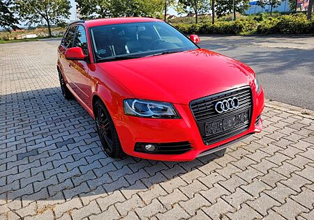 Audi A3 2.0 TDI (DPF) S line Sportback S line