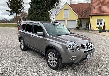 Nissan X-Trail 4x4 LE 2.0 dCi Automatik Pano Leder Kam