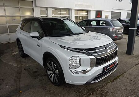 Mitsubishi Outlander 2.4 PHEV TOP 306PS 4WD