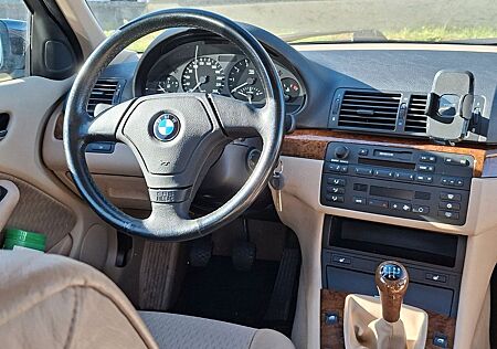 BMW 316i -77 kw Benziner 1895 cm³ E46 Limo