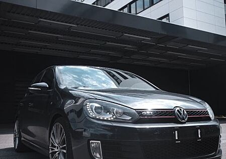 VW Golf Volkswagen 2.0 TSI DSG GTI Edition 35 GTI Edition 35
