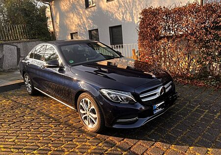 Mercedes-Benz C 200 C-Klasse Lim CGI AVANTGARDE HUD 2.HD EURO6