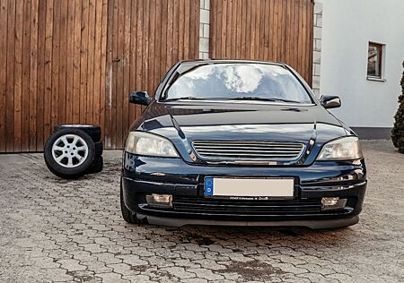 Opel Astra 1.6 16V Selection Selection