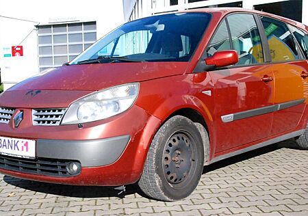 Renault Scenic Dynamique 1.9 dCi FAP 7 SITZER