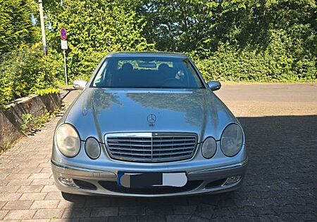 Mercedes-Benz E 270 CDI ELEGANCE Elegance