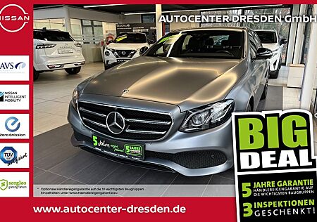 Mercedes-Benz E 300 de Avantgarde ACC+AHK+LED+Luft+Navi+SHZ+LM