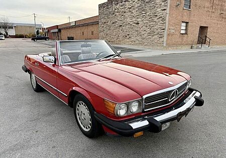 Mercedes-Benz SL 560